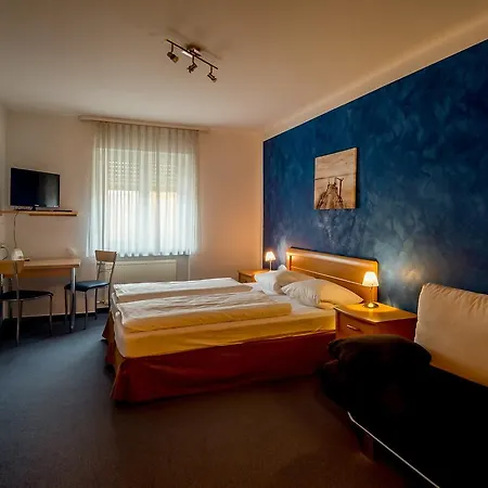 Hotel Alte Post 2*